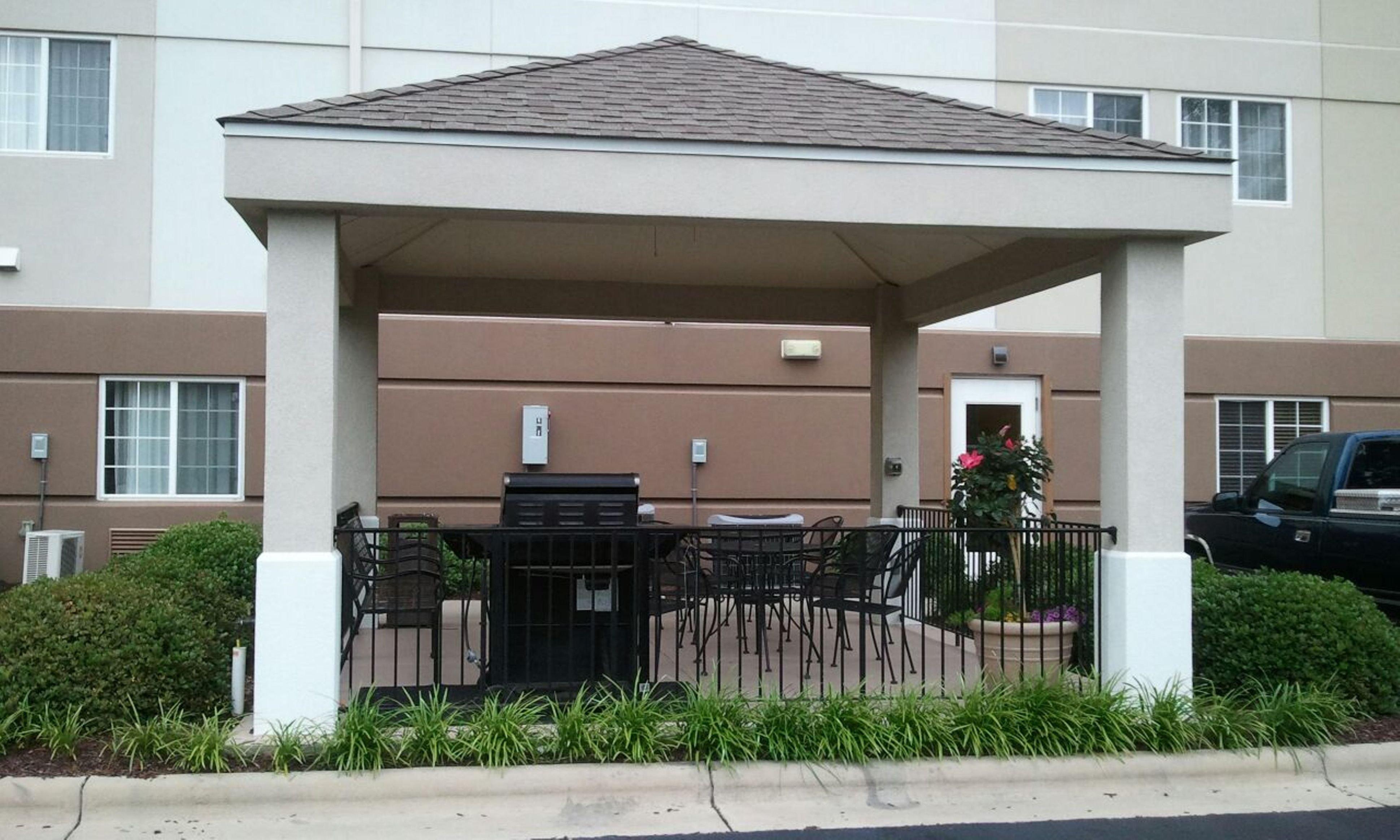 Candlewood Suites Greenville Nc, An Ihg Hotel Exterior photo